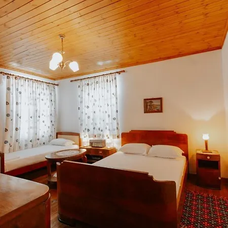 Paspali Appartement Gjirokastër