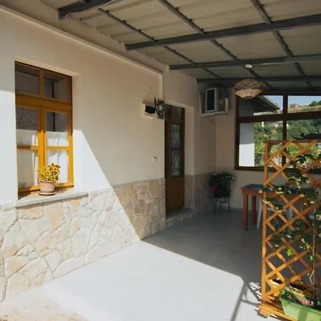 Apartment Paspali