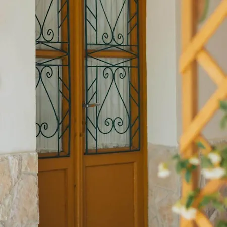 Paspali Apartment *