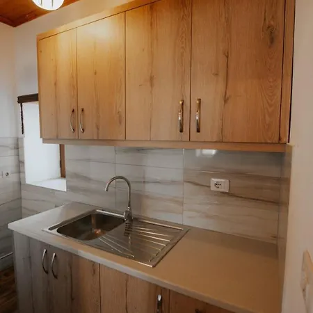 Apartment Paspali *